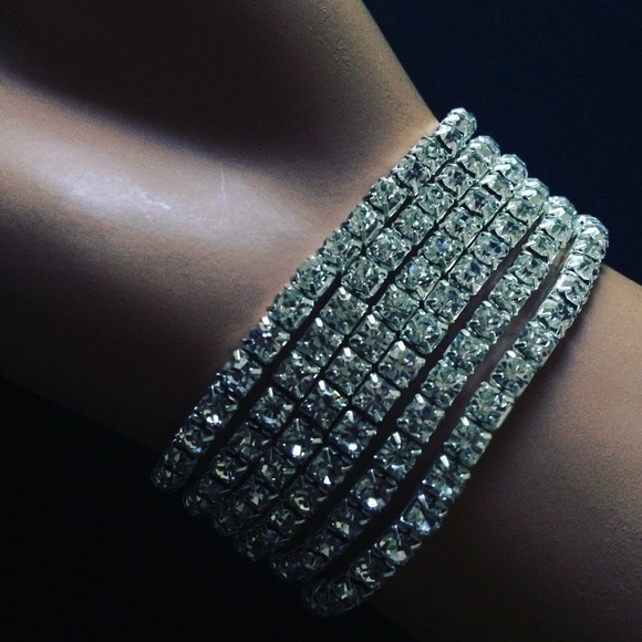 🌹6PC AUSTRIAN CRYSTAL RHINESTONE BLING BRACELET - Picture 2 of 4